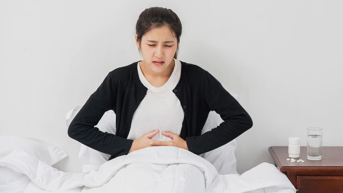 क्या पीरियड्स में दूध पीना चाहिए? जानें एक्सपर्ट की राय can we drink